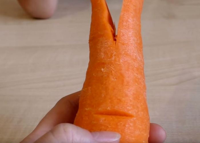 зайчик из морковки